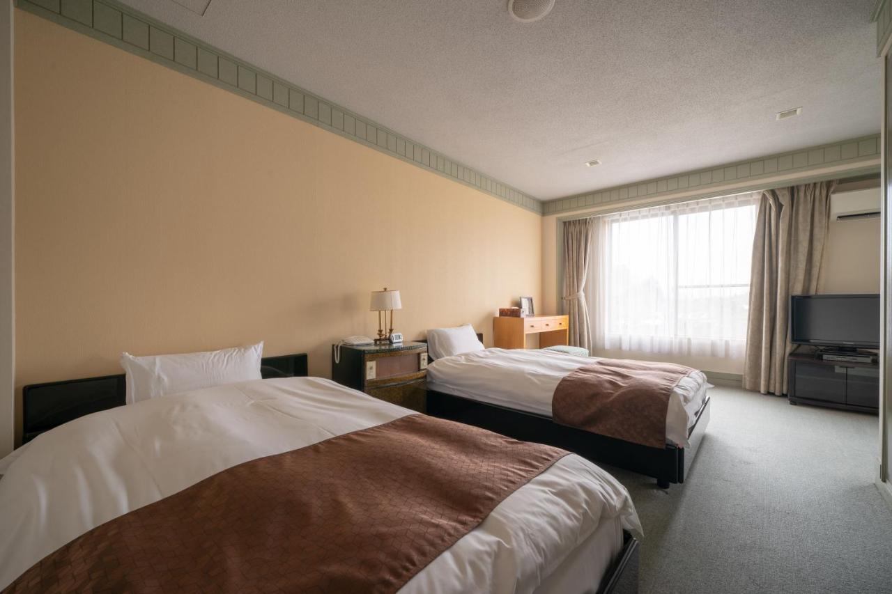 Kitsuregawa Country Club & Bihada Onsen Hotel Kitsuregawa Sakuyama Eksteriør bilde